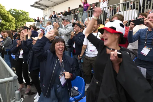 Cheering people during an event