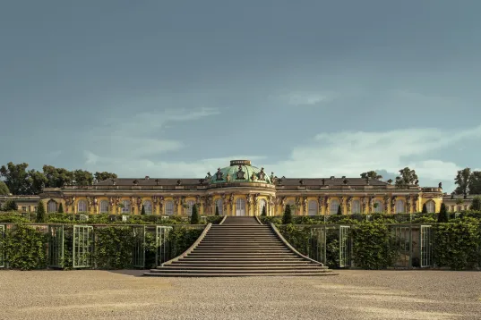 View of the terrace area with a fountain basin.